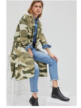 NWOT Anthropologie Maeve Camo Kieran Sweater Coat Cardigan Medium Petite Green